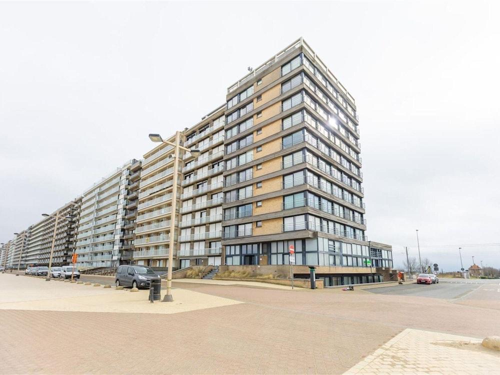 Studio Apartment in Seaside With Panoramic Views Exterior