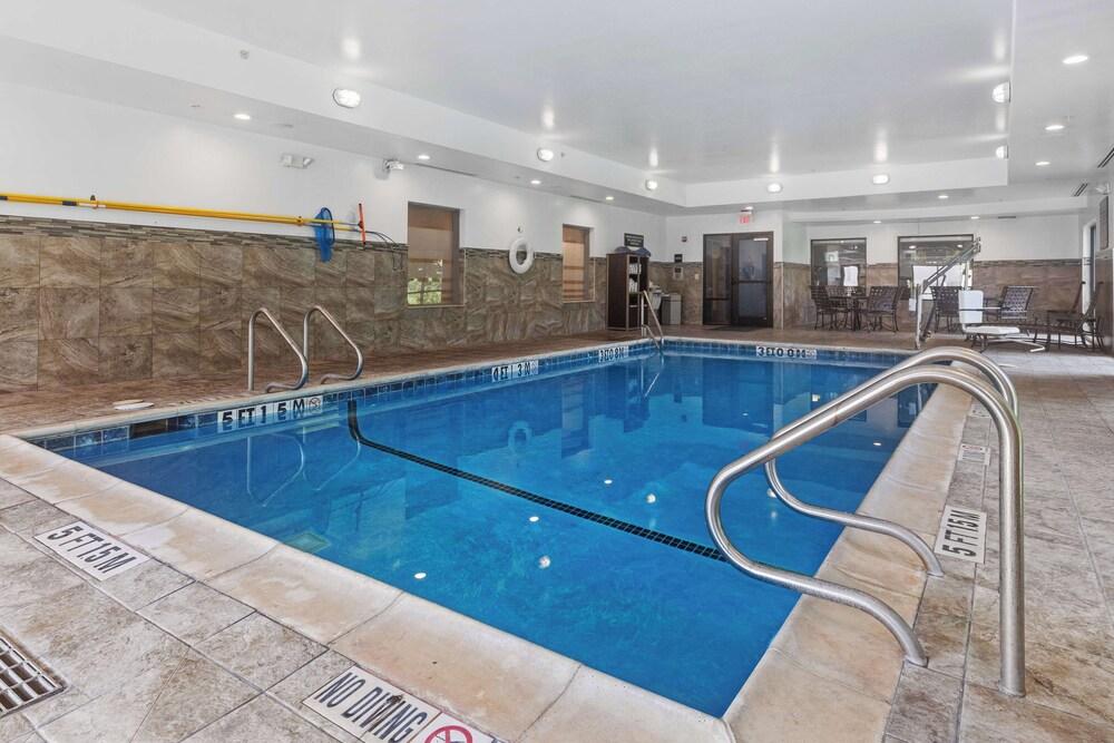 هامبتون إن آند سويتس سيلما - سان أنطونيو راندولف إيه إف بي تكساس زحليقة مائية