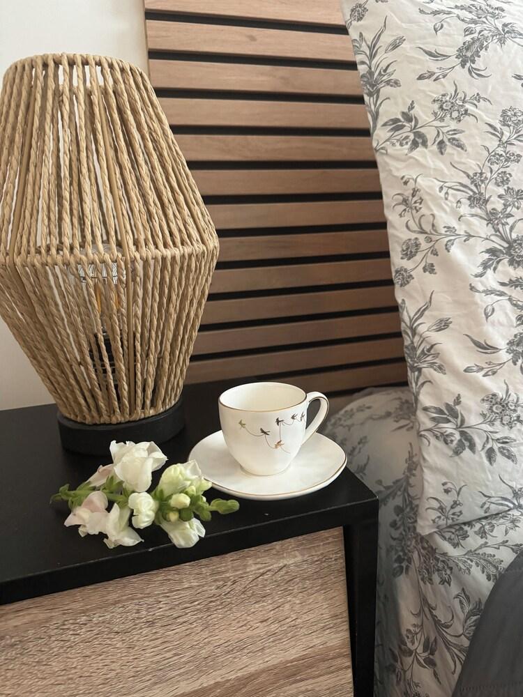 إين شامبر دون أبارتومو، شيه لابيتان غرفة