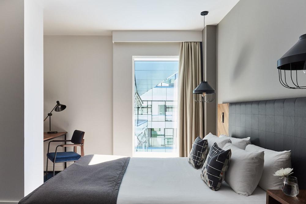 ذا كوب هوتل بيرمينغهام غرفة