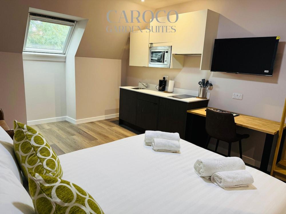 ويست ستي كاروكو أبارتهوتل