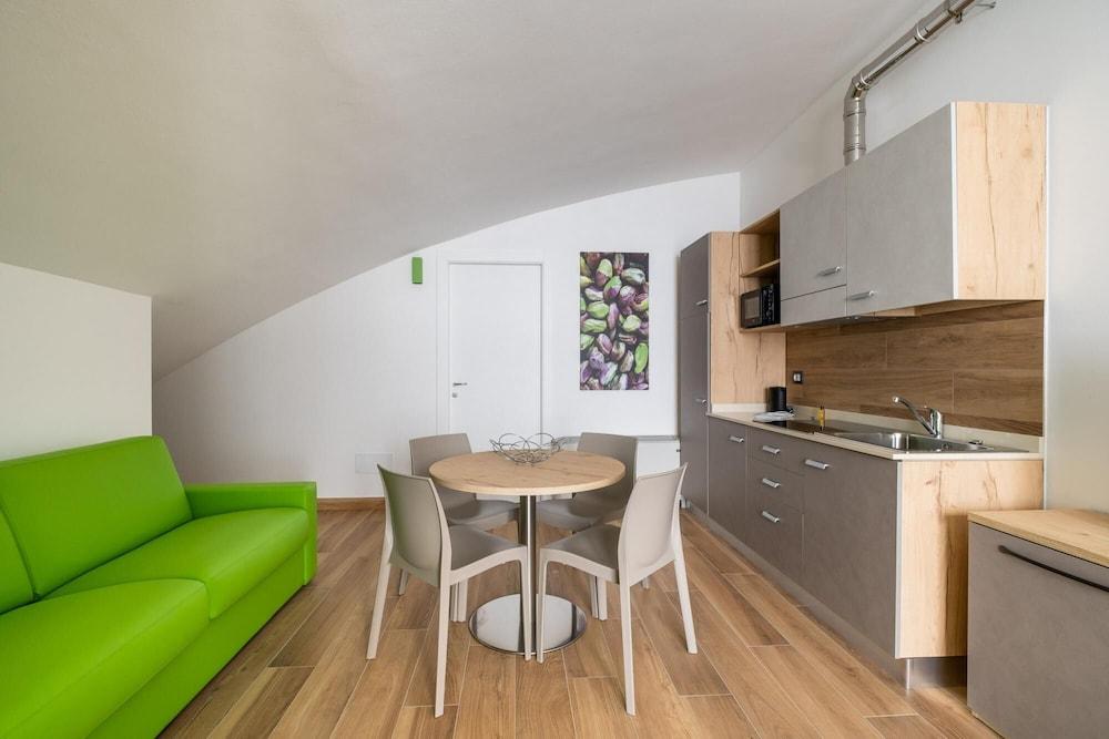 جورجي هومز باي واندرفول إيتالي - كوارزو غرفة