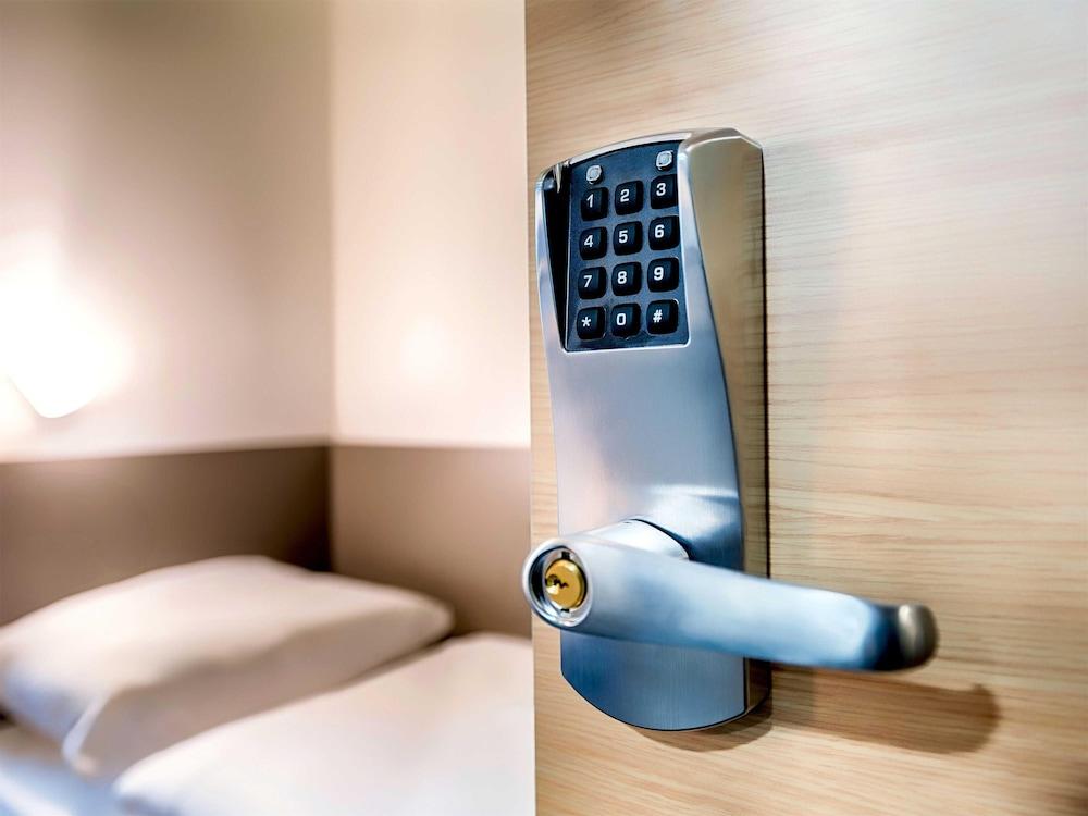 بي آند بي هوتول ووبيرتال سيتي -سوات نادي صحي