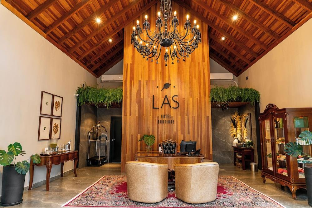 لاس هوتل بوتيك