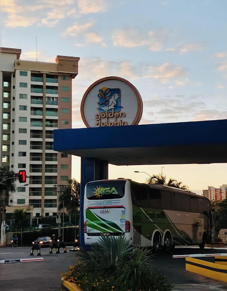 أجواس تيرميس ناتورايس بيسيناس كوينتيس 24أو ساونا فري جولدن دولفين جراند هوتل المنطقة الخارجية