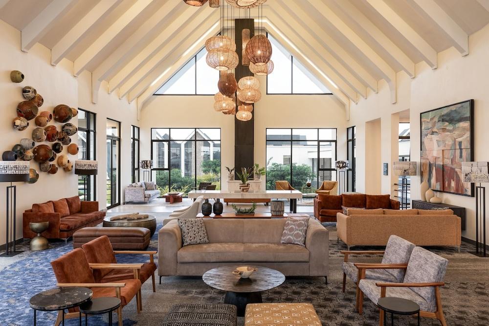 سييلا، لوساكا، إيه تريبوت بورتفوليو ريزورت آند سبا منطقة الانتظار في الردهة