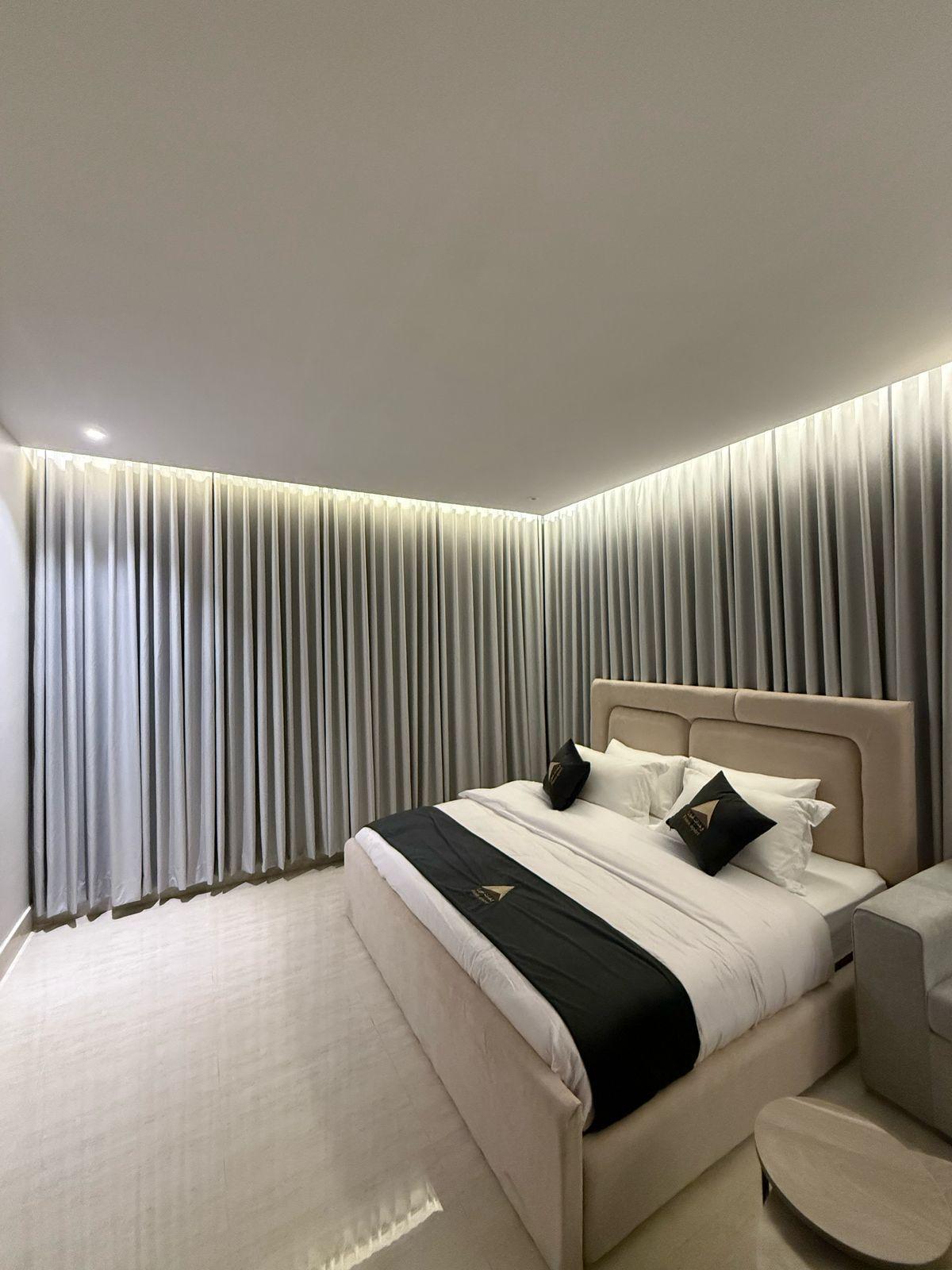 Studio with a Hotel Design and Self Check-in | 5660 Bedroom