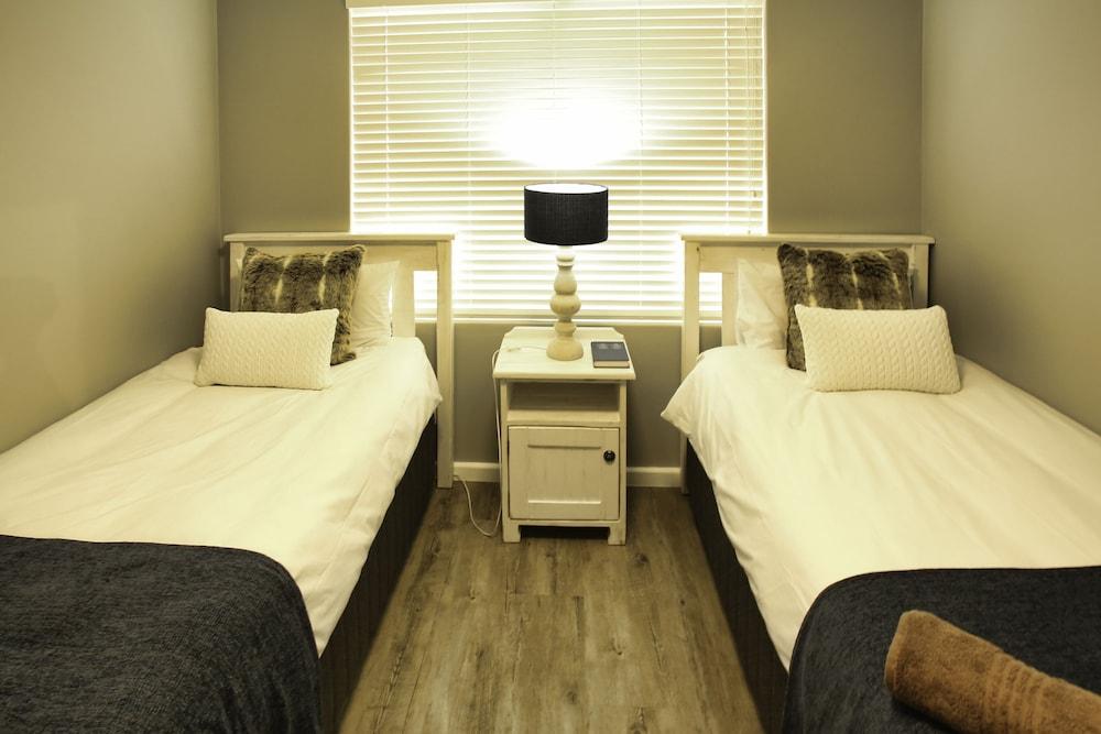 نيفيكا لايف ستايل ليفينج 18، لانجيبان 4 سليبر غرفة