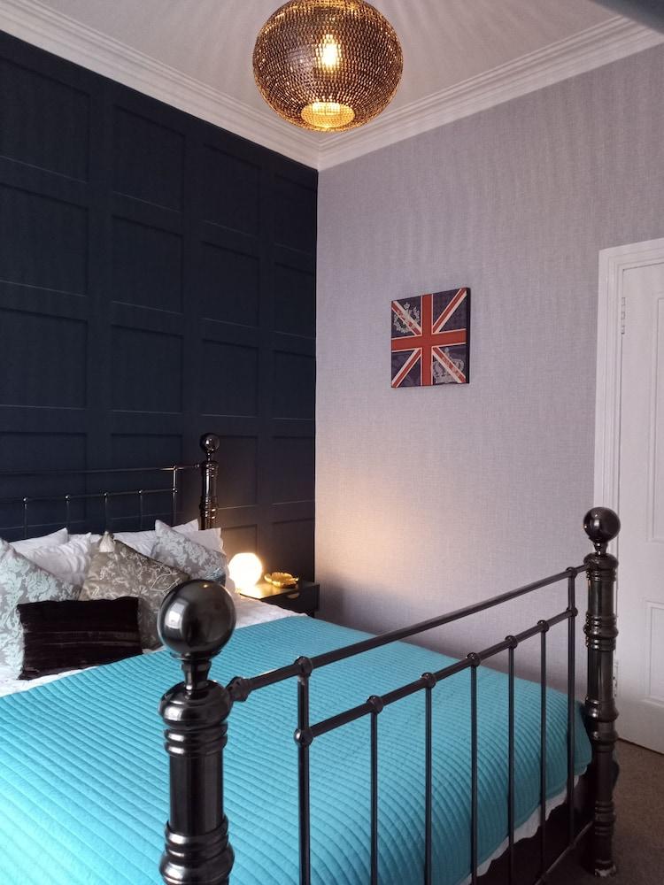 ميلبورت تاون أور كانتري هوليداي ليتس غرفة