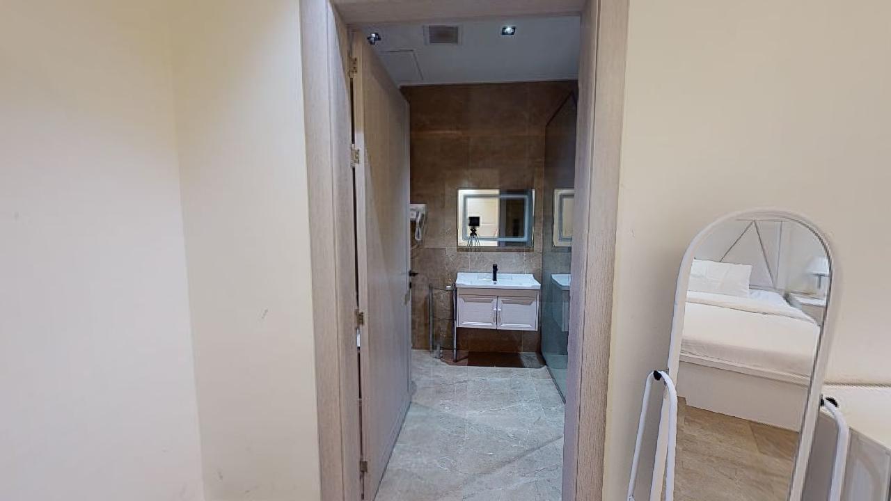 Elegant Chalet with Comfortable and Simple Furniture | 2139 Bathroom