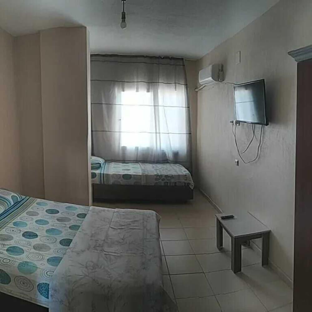 SOLİ KIYI APART