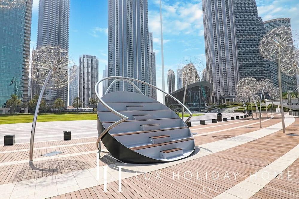 جناح فاخر بإطلالة على البرج، عبر مول دبي المنطقة الخارجية