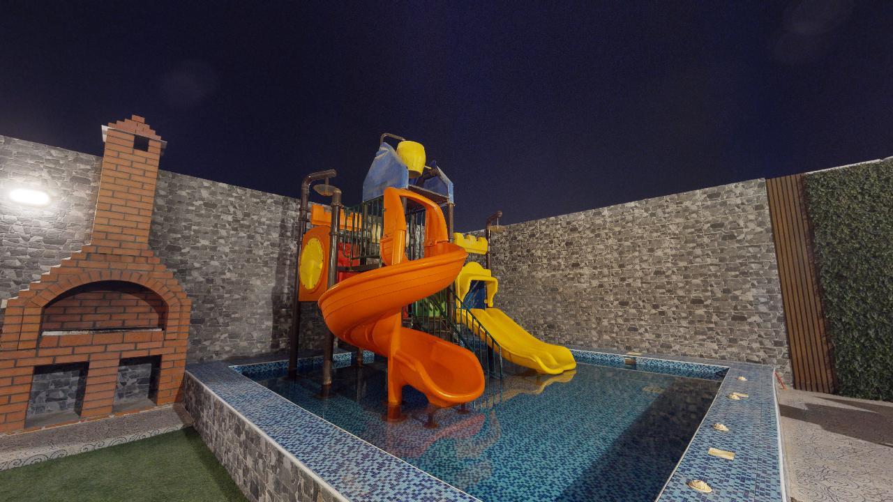 Amazing Chalet with Comfortable and Simple Furniture | 1513 Waterslide