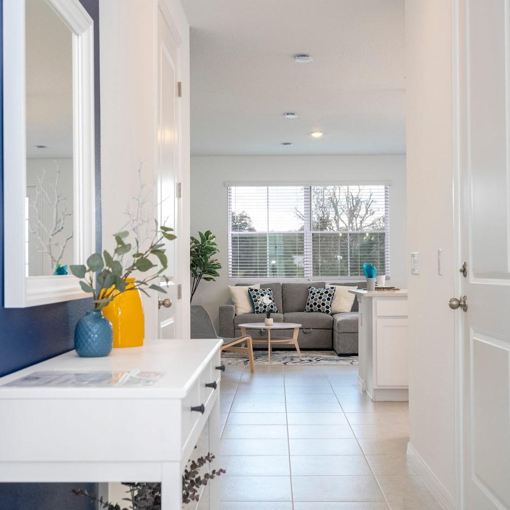 جورجيوس  بي ي كلوس تو ديزني آت فيستيفال ريزورت 661 غرفة