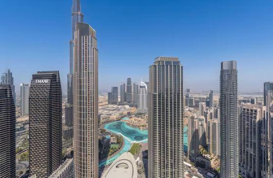 شقة أو واي أو 1355 بيت فاخر من 4 غرف نوم في وسط المدينة أخرى