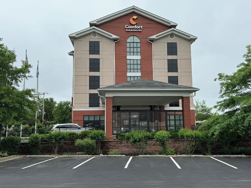 Comfort Inn & Suites Lexington Park near Pax River Exterior