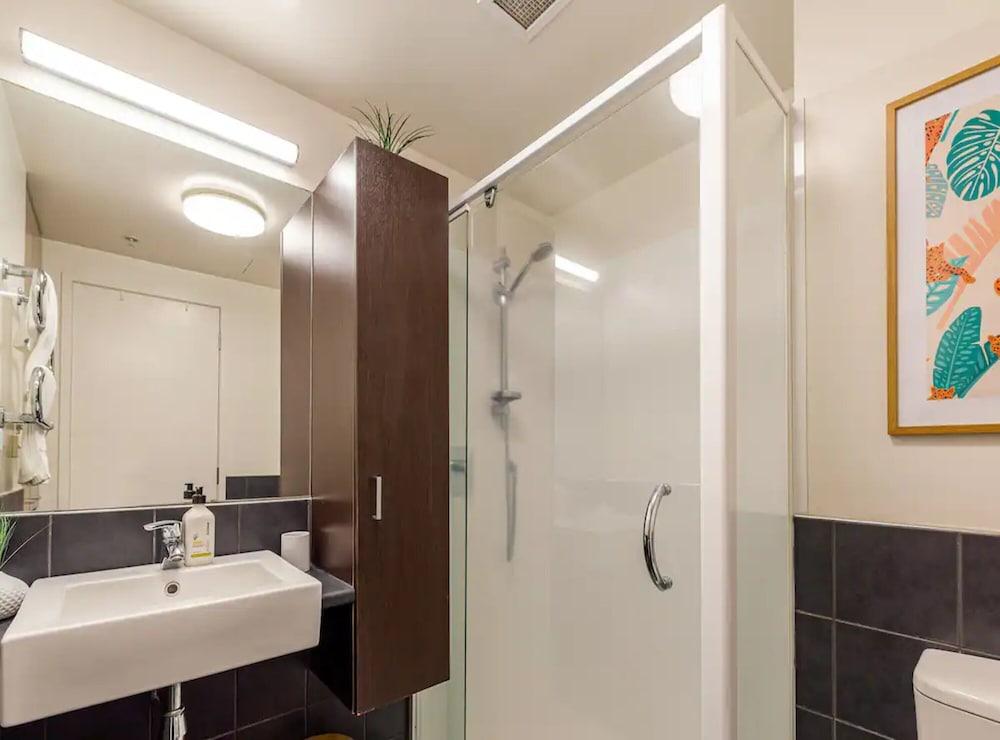 برايم لوكيشن - 72بدروم يوروبان ريتريت آي ثودياك ستايز حمام