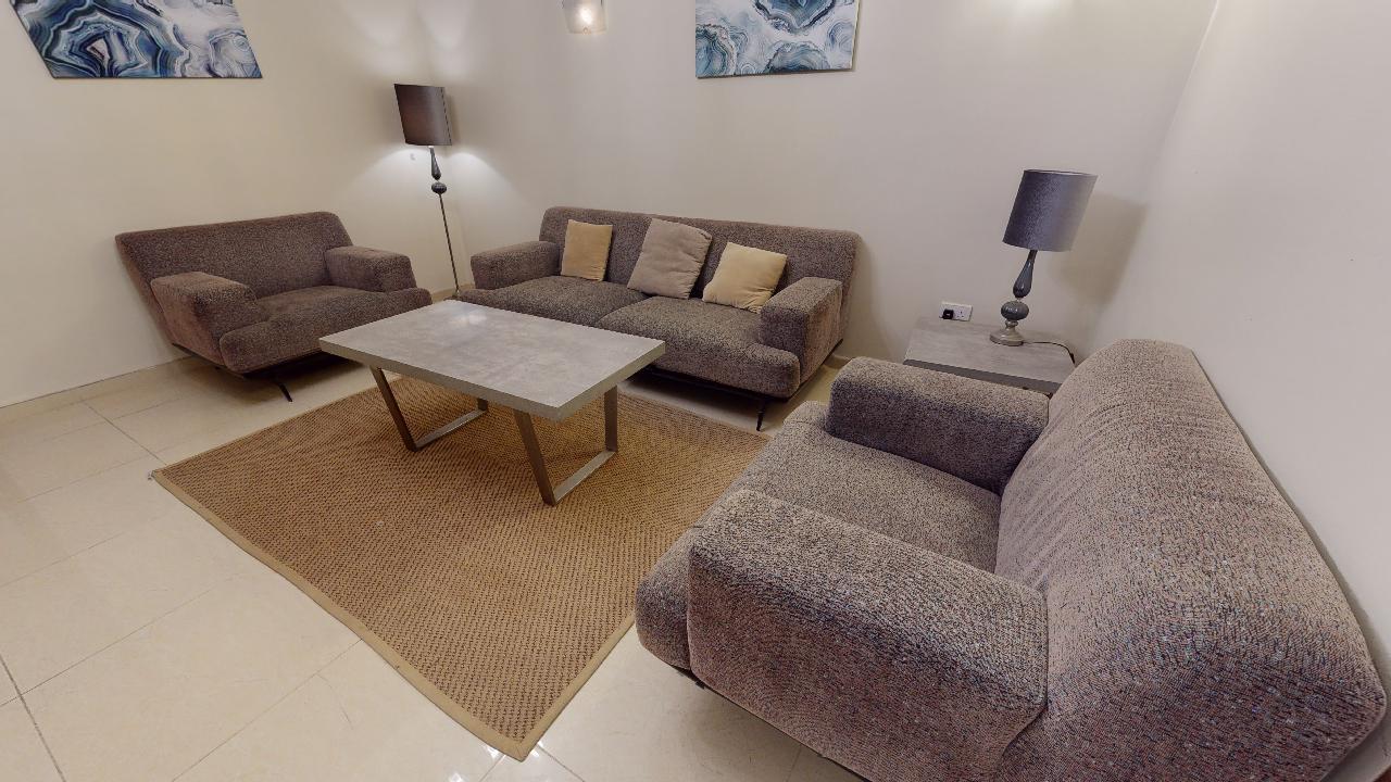 Comfy Chalet with Comfortable and Simple Furniture | 1569