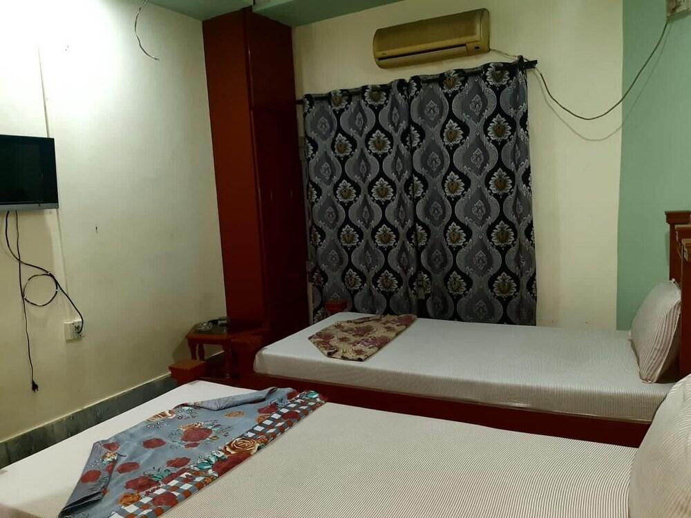 Makkah Guest House Room