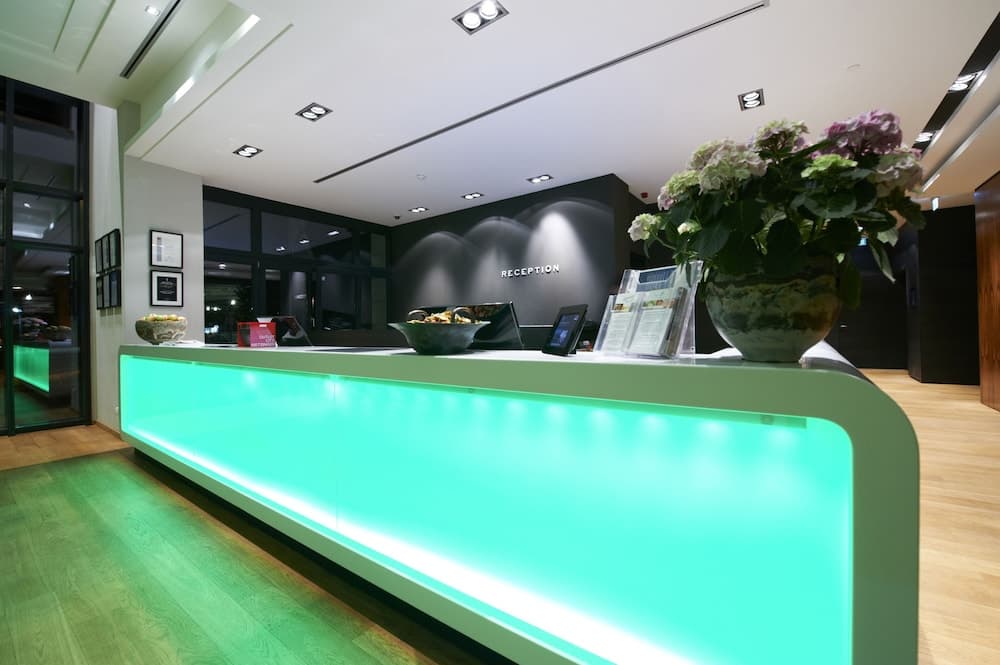 Parkhotel Stuttgart Messe - Airport Reception