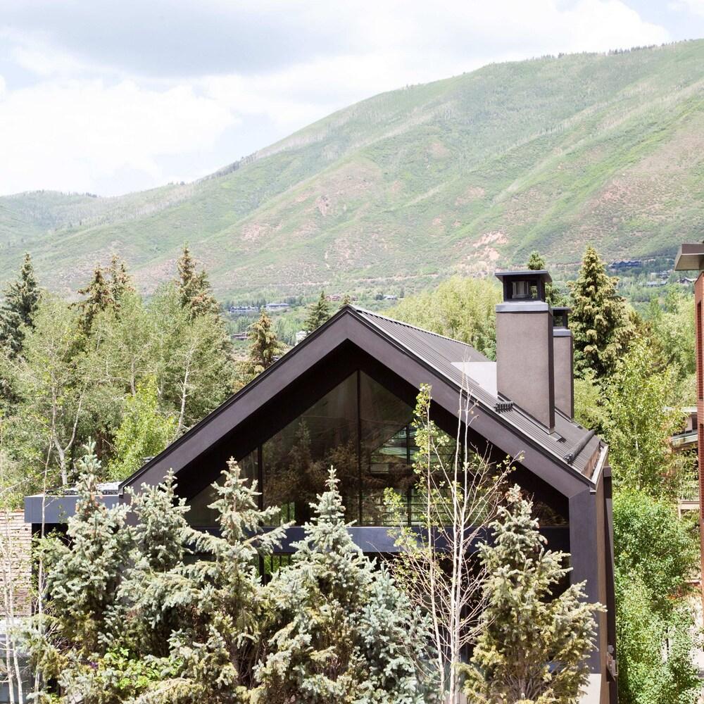 كوبر كريست باي روف تريفي 1 بد روم كوندو  ويذ بالكوني غرفة