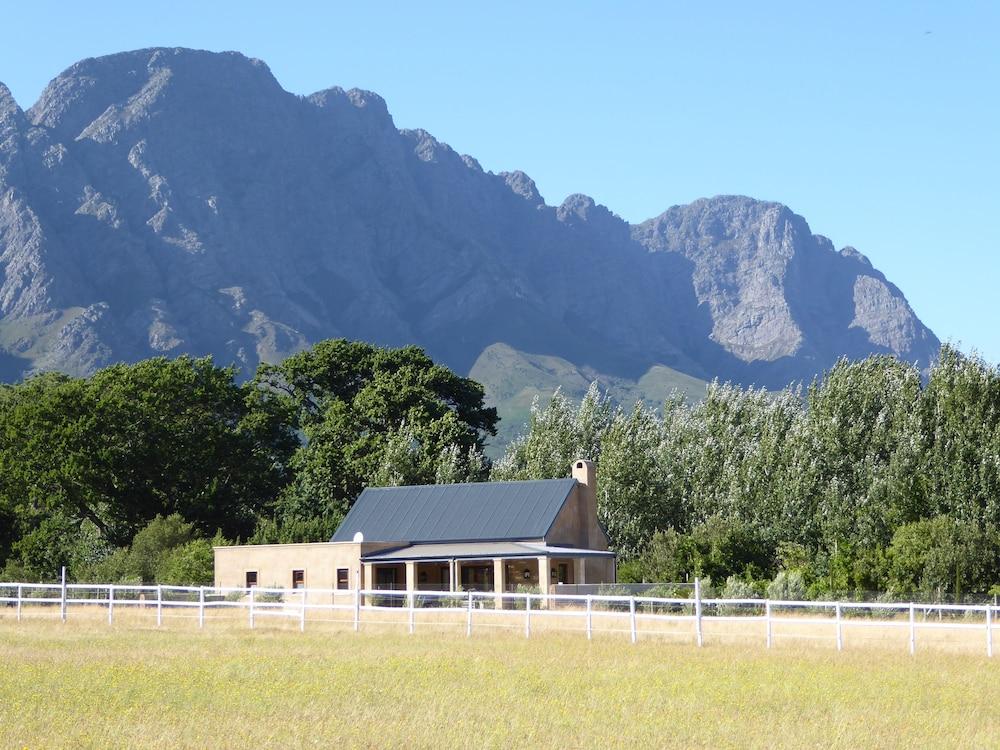 سادلبرووك كوتدج