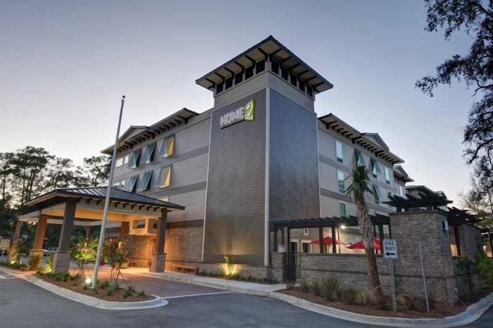 هوم 2 سويتس باي هيلتون هيلتون هوم المنطقة الخارجية