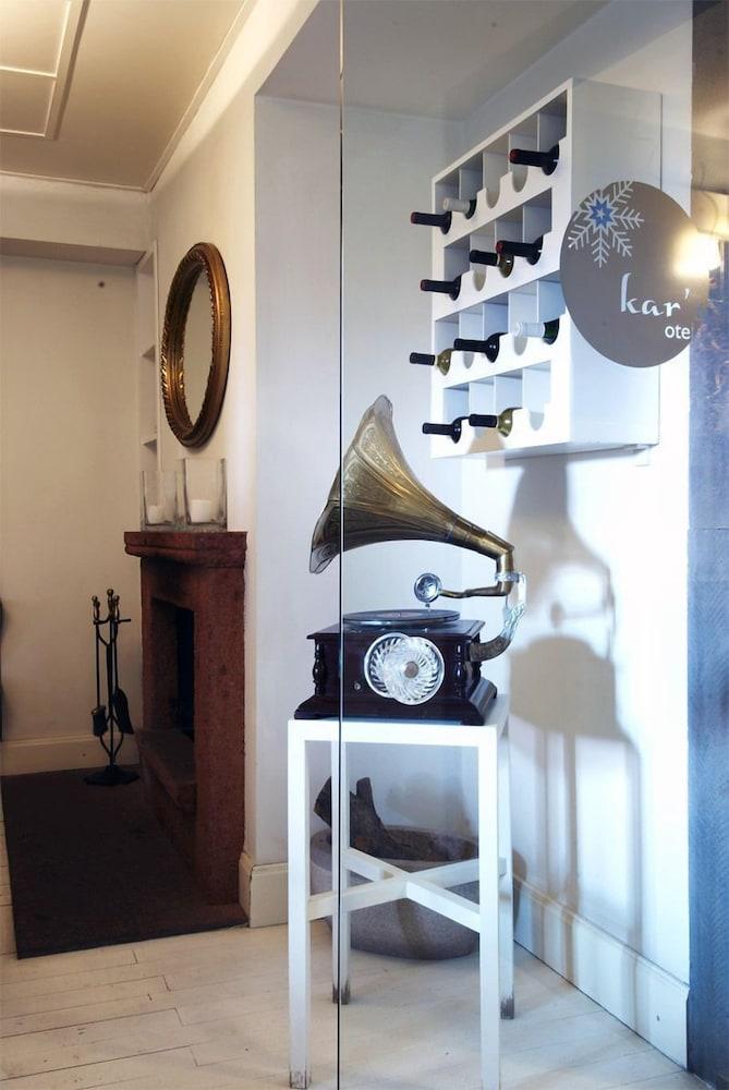 Kar's Otel - Special Class Interior
