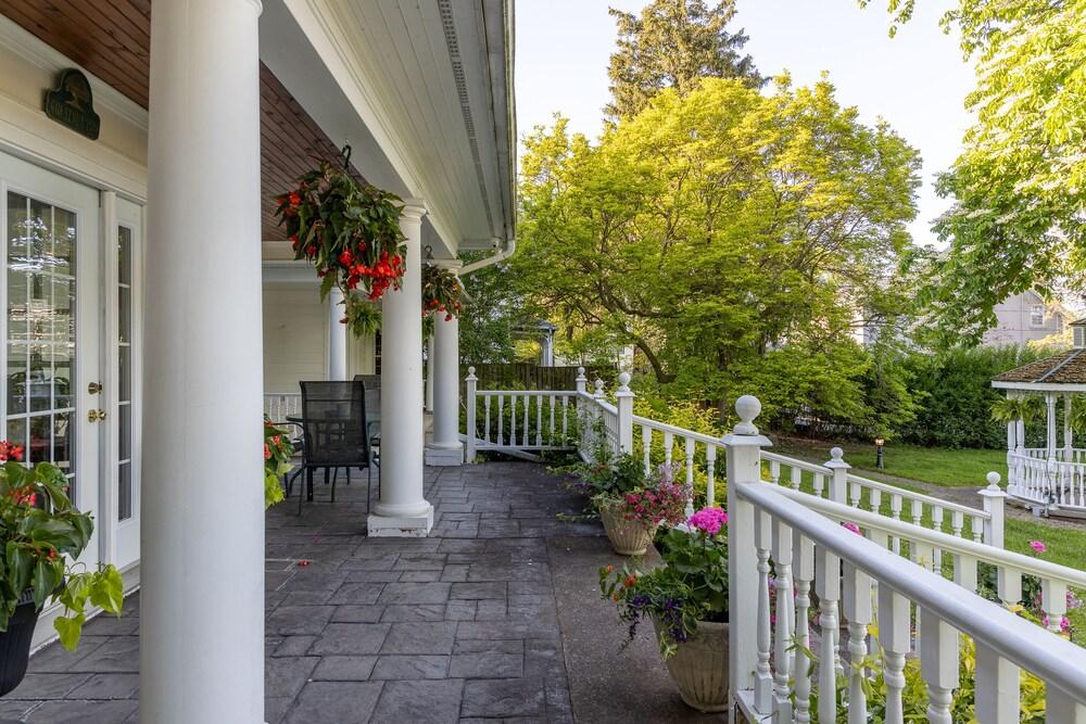 إقامة وإفطار بفندق تشيستنت إن المنطقة الخارجية