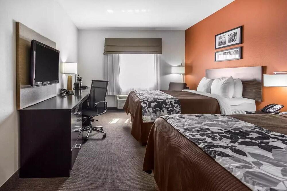 سليب إن آند سويتس لوبوك غرفة