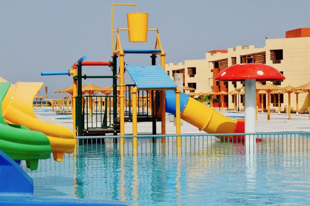 Casa Mare Resort - ex.Royal Marsa & Aqua park Water Park