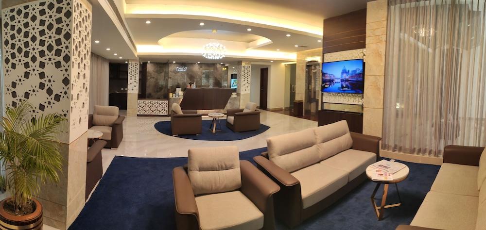 هوتل بينجال إن الصورة الأساسية