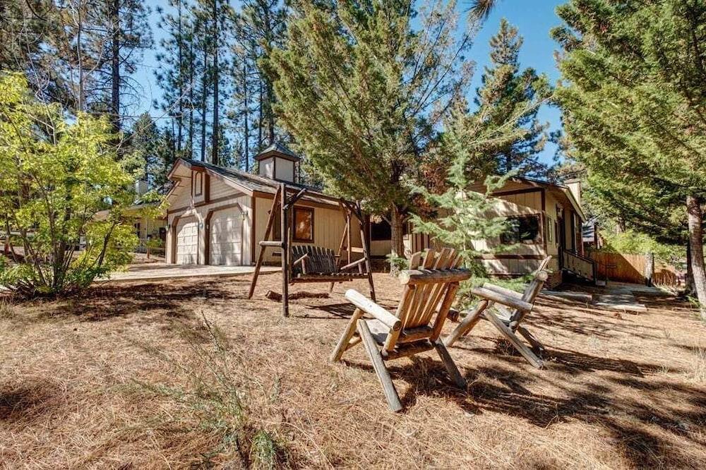 بوتر بير لودج