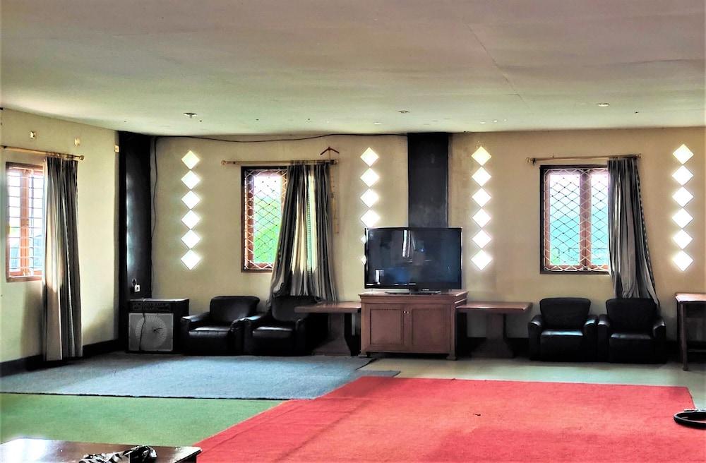 فيلا أورانج ليمبانج بينكولان الردهة