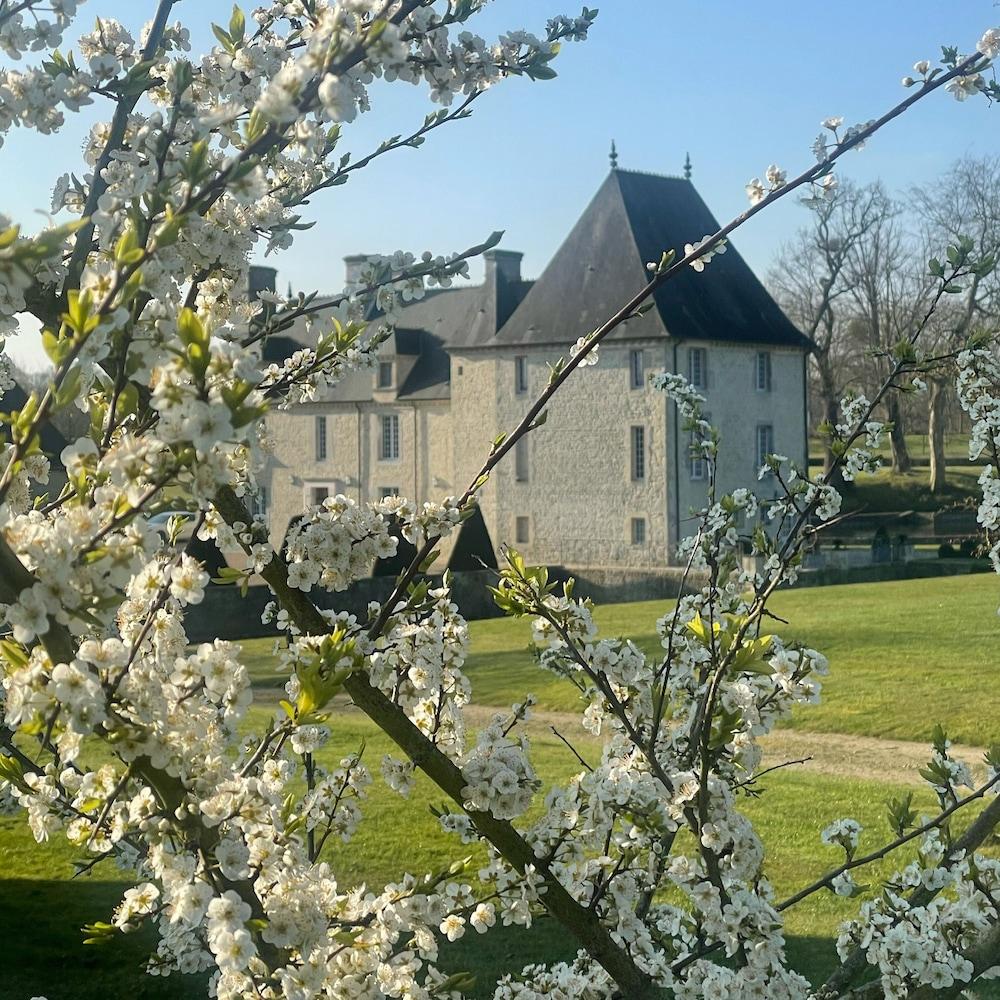Manoir de Cléronde Exterior