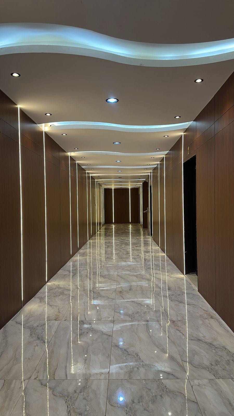 Elegant Studio with Comfortable and Simple Furniture | 5676 Exterior