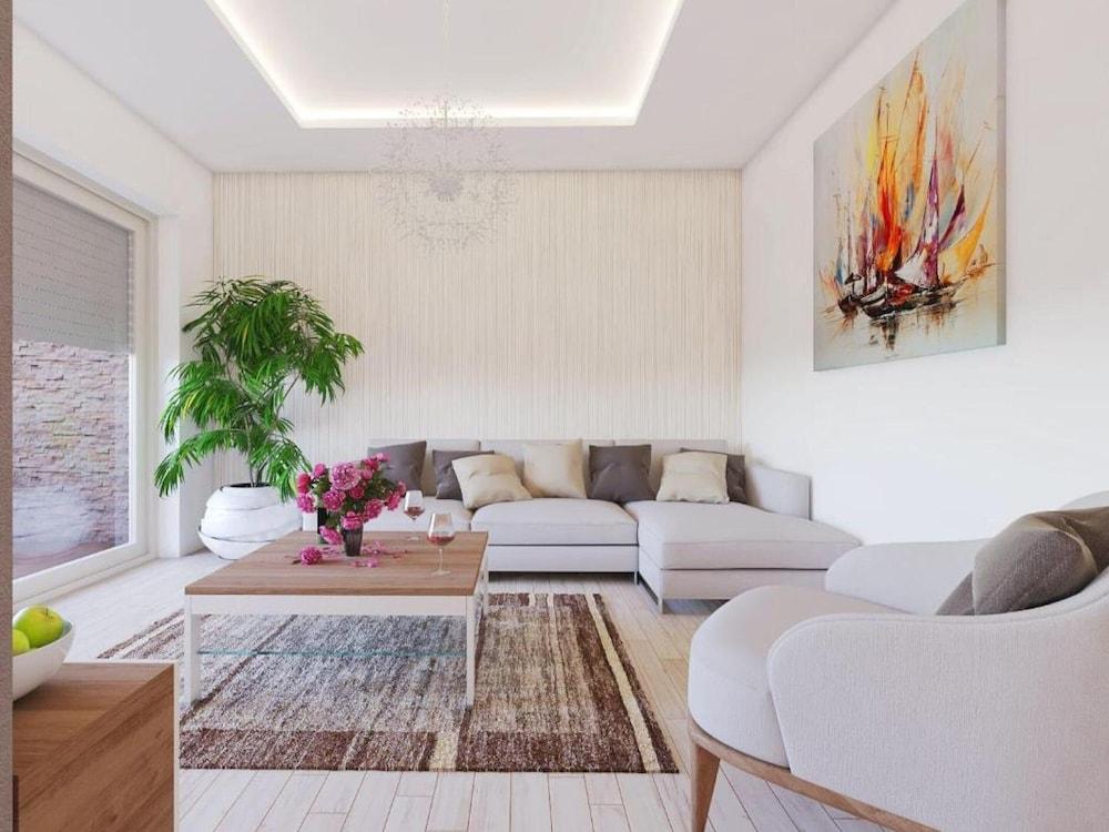 أبارتمنتس فيلا سوبيك - تو بد روم أبارتمنت وذ بالكوني أيه2