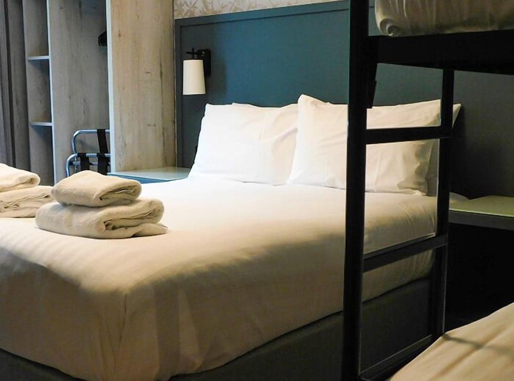 Gretna Hall Hotel Room