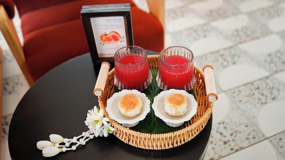 شوجار مارينا هوتل - فاشين - كاتا بيتش منطقة الاستقبال