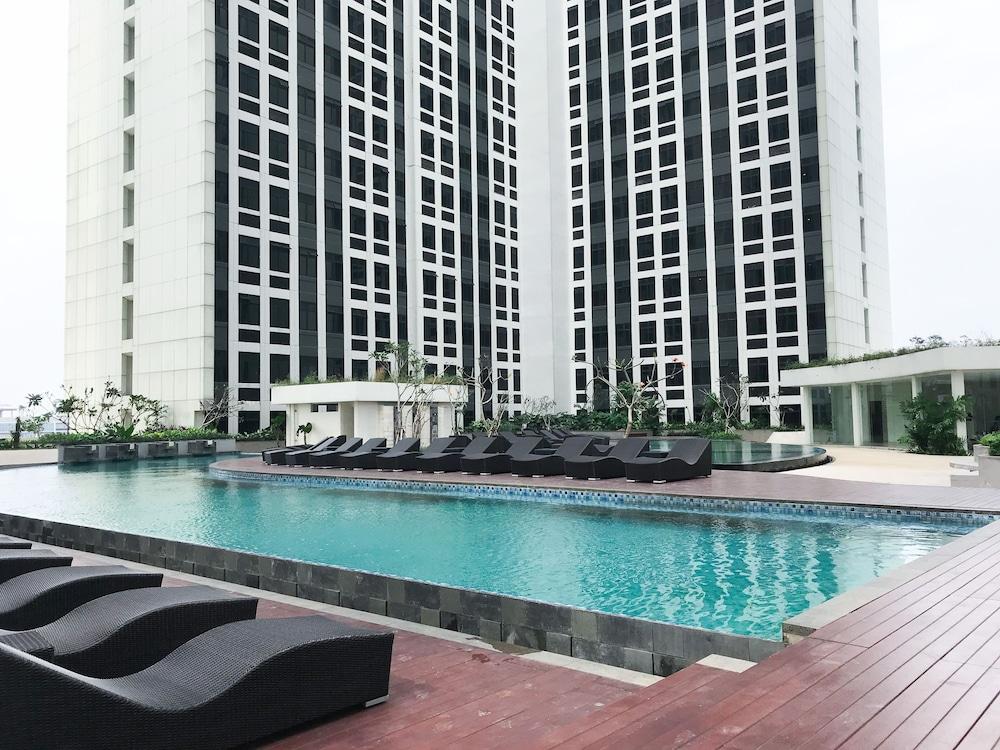 كومفورت 2 د رو آرت بولوكس شادستون أبارتمنت حمام سباحة مكشوف