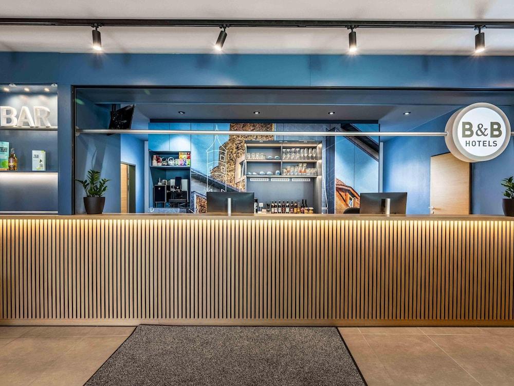 بي آند بي هوتول شفينفورت سيتي الردهة