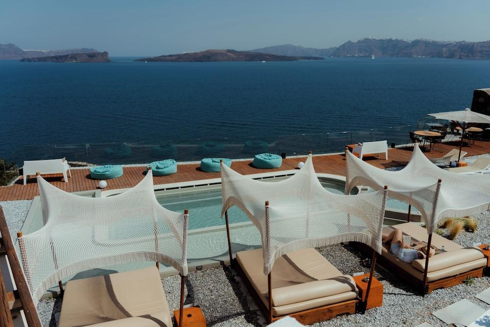 جوليلموس هوتل آند سبا زحليقة مائية