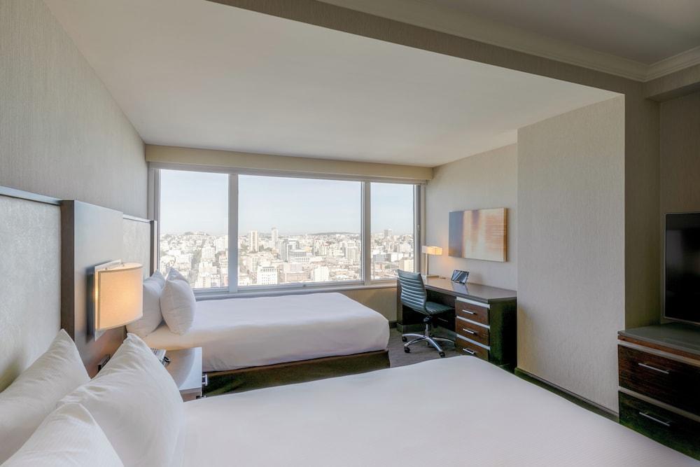 Hilton San Francisco Union Square Featured Image