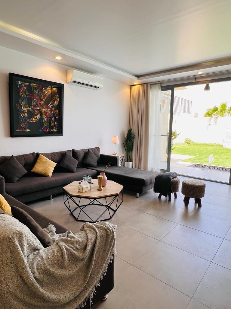 شاليه بتصميم رائع ومنطقة للشواء | 25