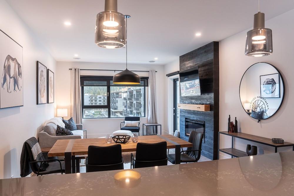 ألتيتود أدجستمنت ريفيلستوك فاكيشنز