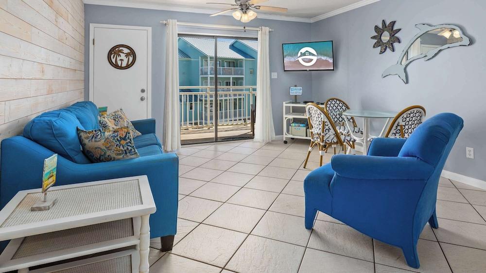 Sugar Beach 223 For Families!