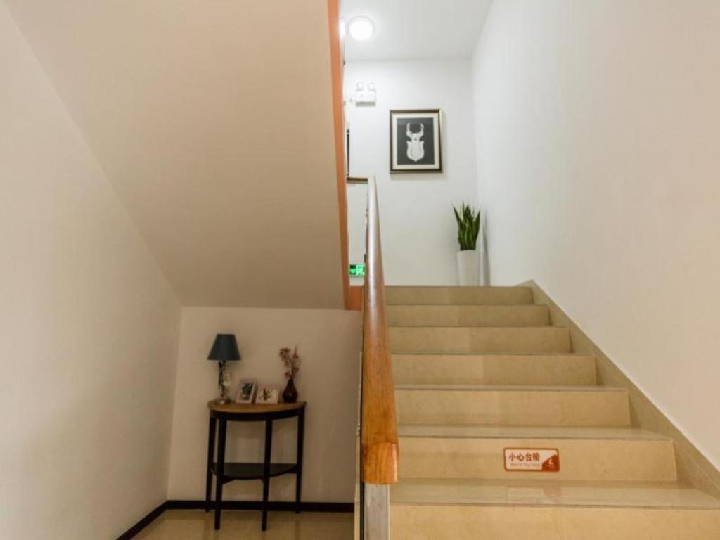 شل شنغهاي يانغبو ديستركت نورث بوند بينغليانغ رود ريفرسايد هوتل أخرى