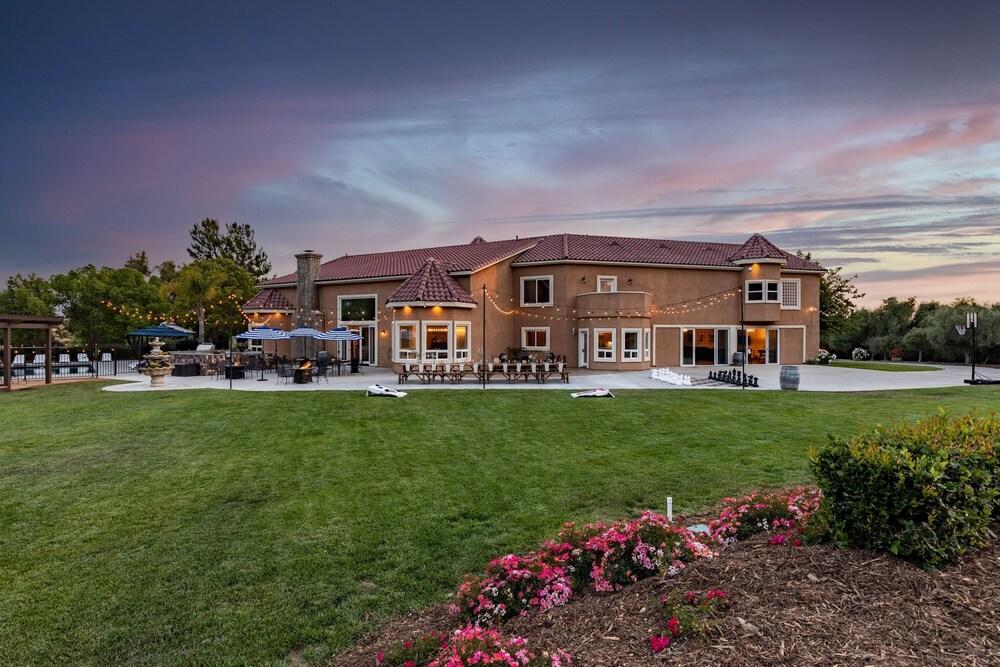 ويلسون كريك مانور باي أفانتستاي سليبس 24 أمازينج إيستايت دوي بول جايم روم غرفة