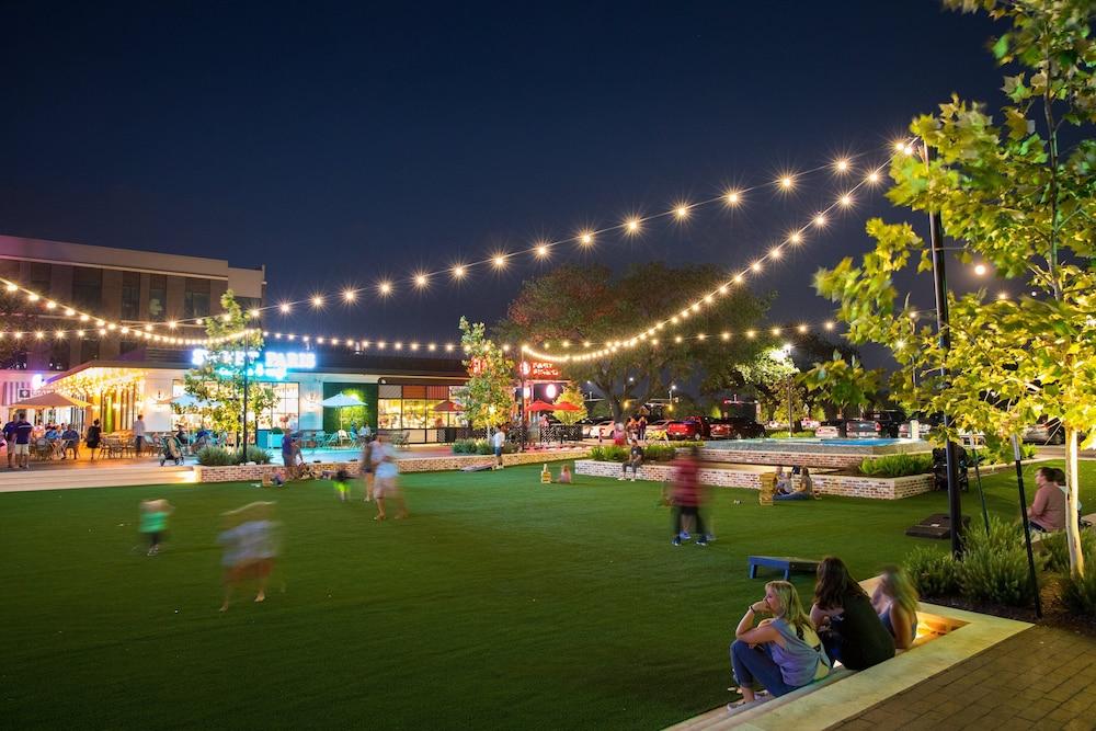 ذا جورج، باي فالنسيا هوتل كوليكشن المنطقة الخارجية