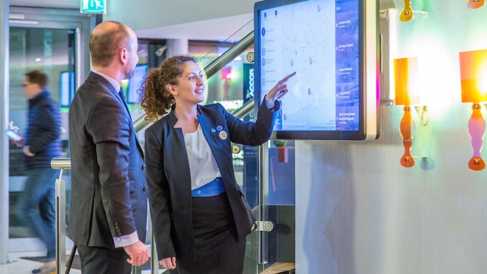 نوفوتيل لندن بادينجتون الردهة